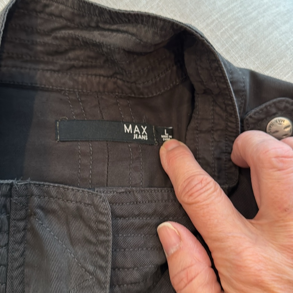 Max Jeans jacket - Picture 2 of 7